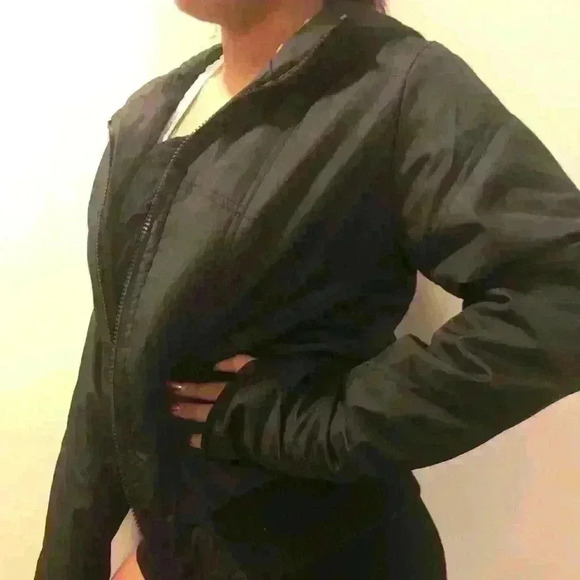 🔥BLACK MID LENGTH HOODIE JACKET - Picture 1 of 6